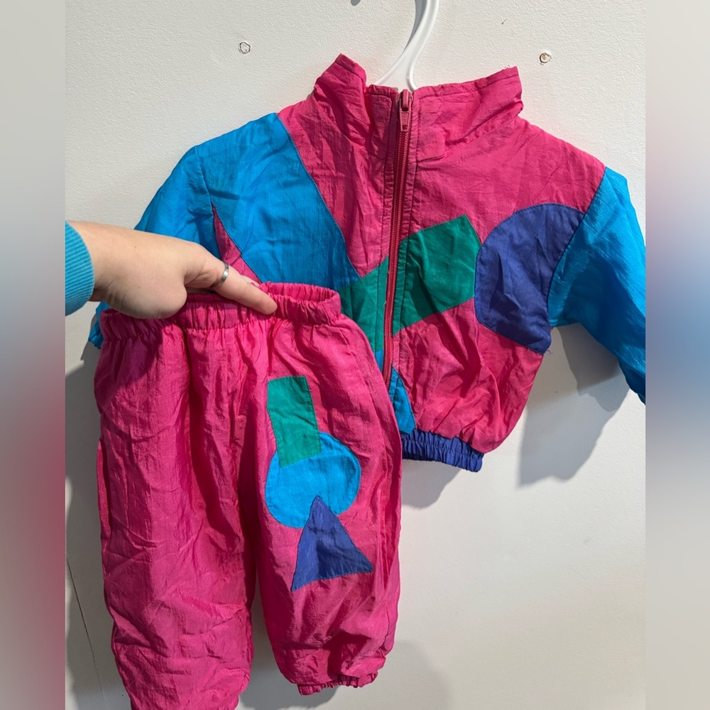 Adorableeeee 90’s windbreaker 2pc set - Picture 1 of 4